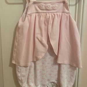 -SOLD- Kissy Kissy Romper